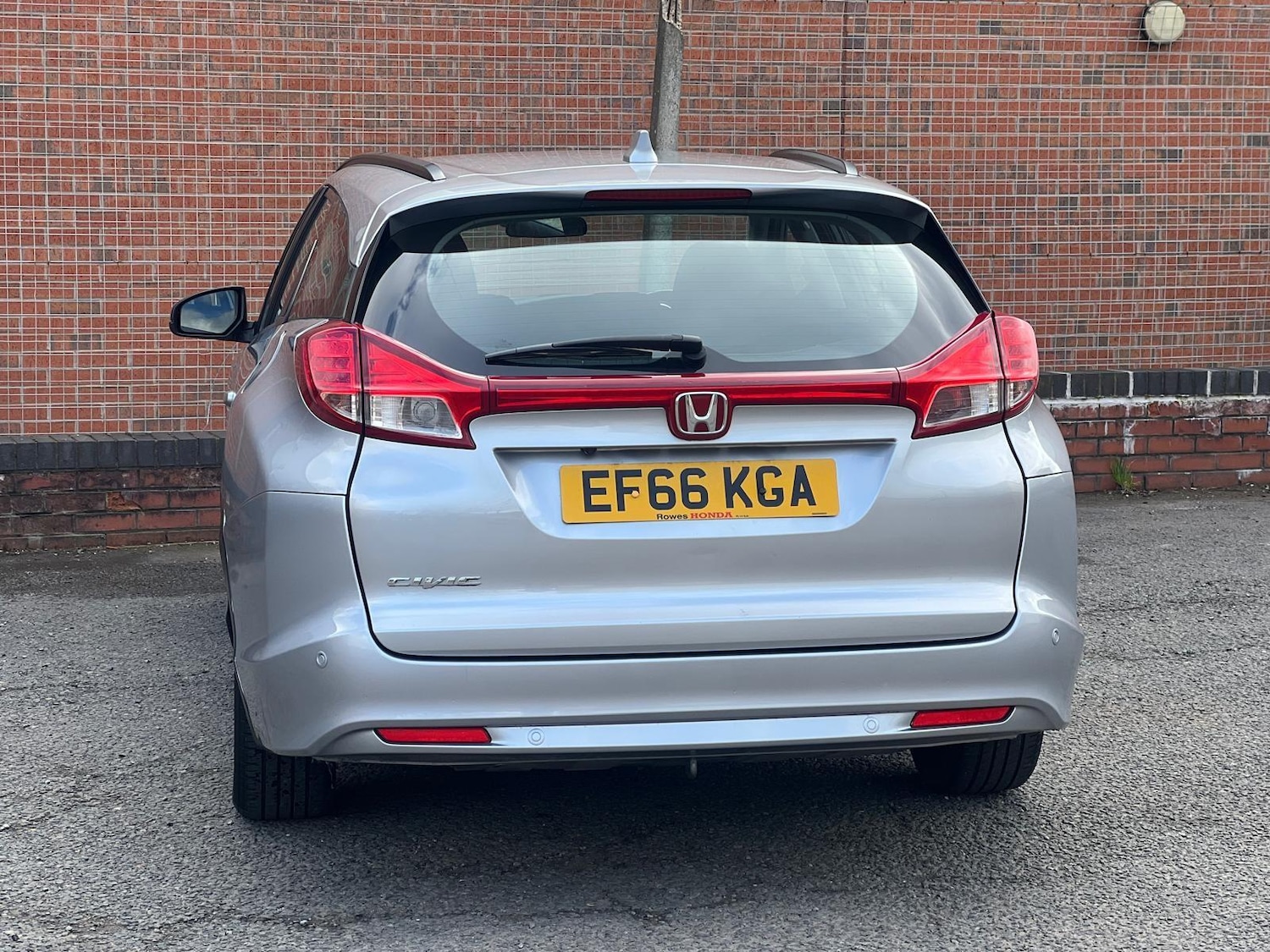 Used Honda Civic 2017 for sale - 78086457: Photo 2