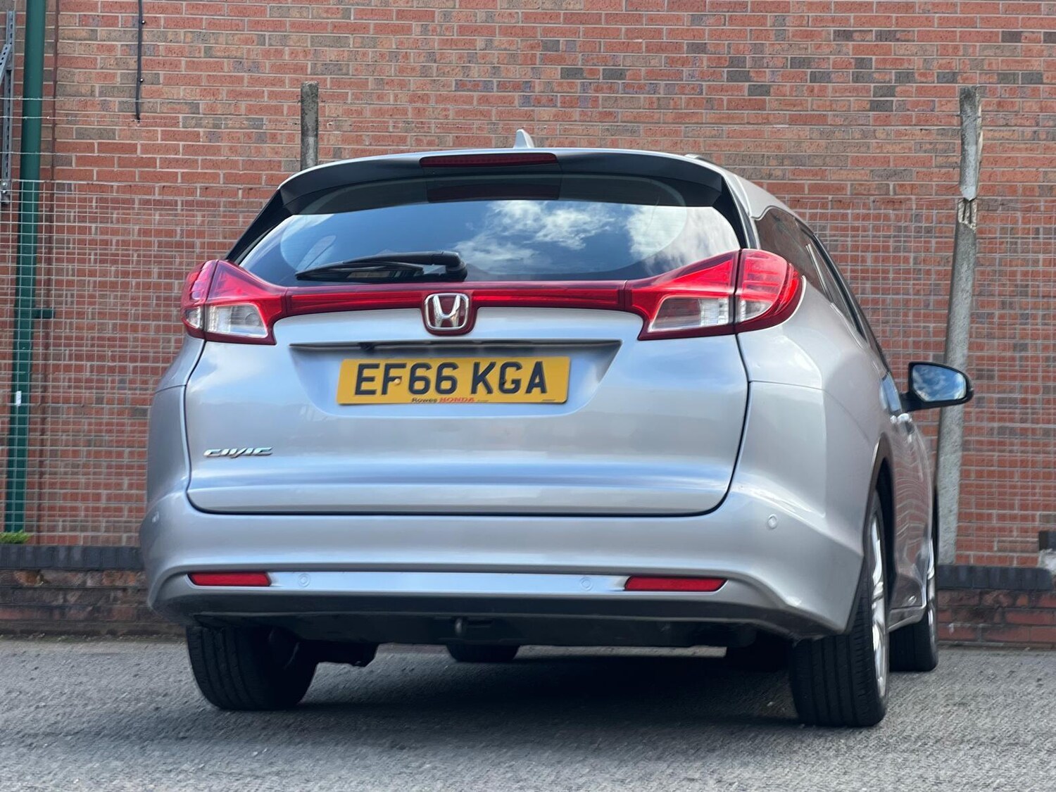 Used Honda Civic 2017 for sale - 78086457: Photo 32