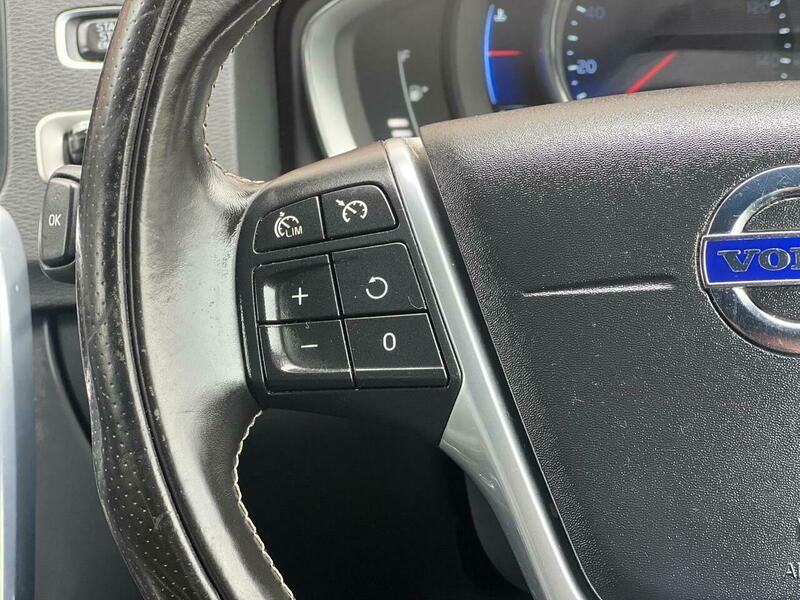 Used Volvo S60 2016 for sale - 78007422: Photo 42