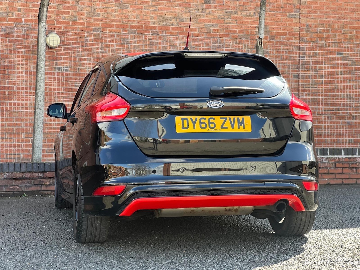 Used Ford Focus 2016 for sale - 78020331: Photo 2