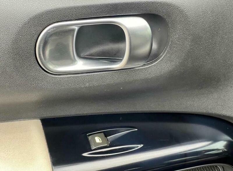 Used Citroen C4 Cactus for sale - 77769624: Photo 35