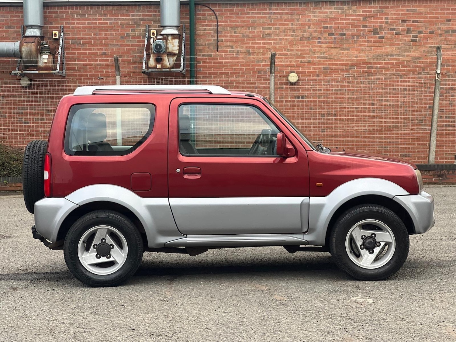 Used Suzuki Jimny for sale - 77769039: Photo 5