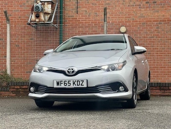 Used Toyota Auris 2016 for sale - 77768406: Photo