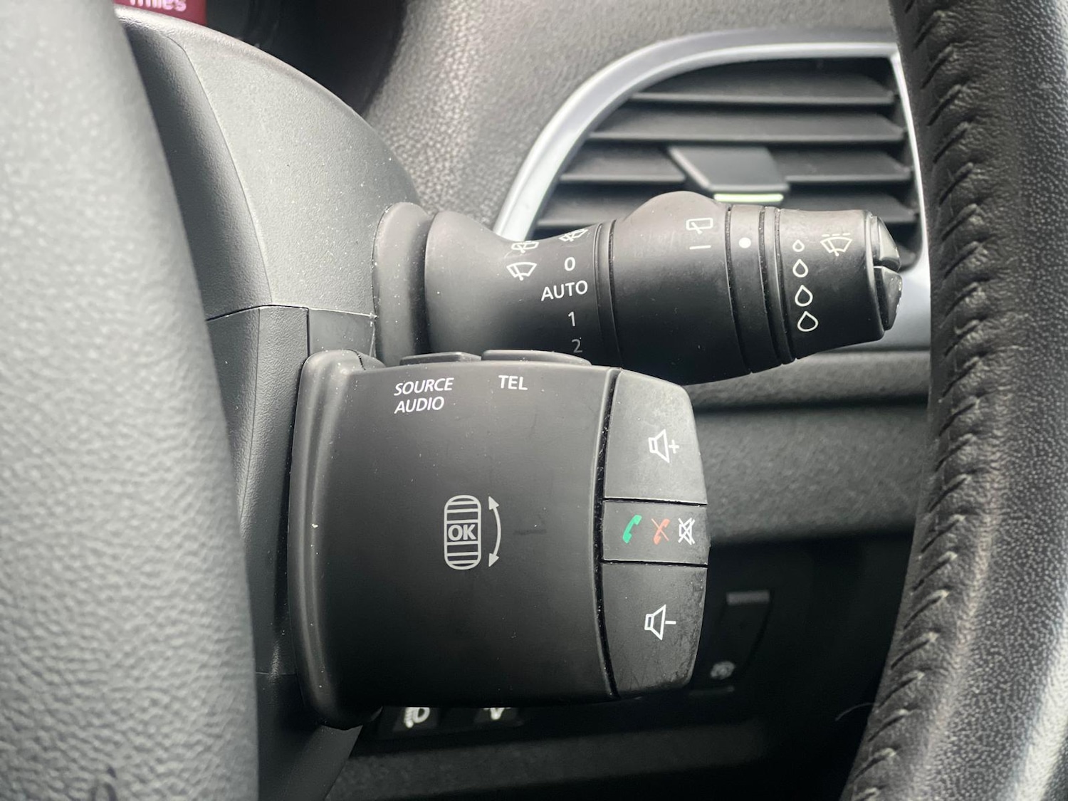 Used Renault Megane for sale - 77784367: Photo 42