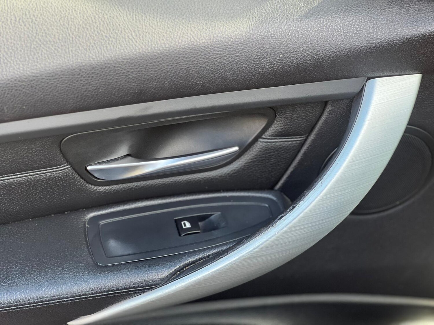 Used BMW 3 Series 2012 for sale - 78156693: Photo 39