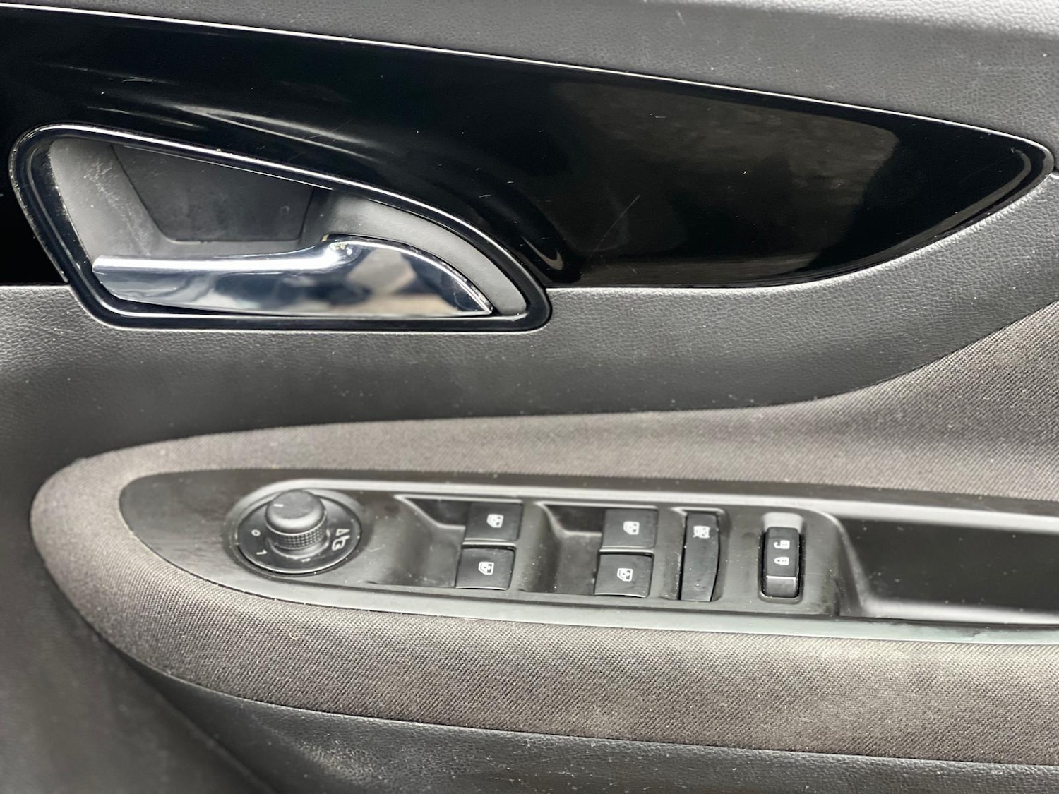 Used Vauxhall Mokka X 2017 for sale - 77783300: Photo 38