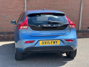 Used Volvo V40 2015 for sale - 78318336: Photo