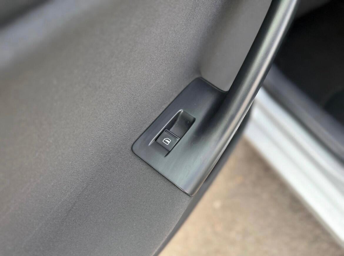 Used Volkswagen Jetta for sale - 77769623: Photo 33