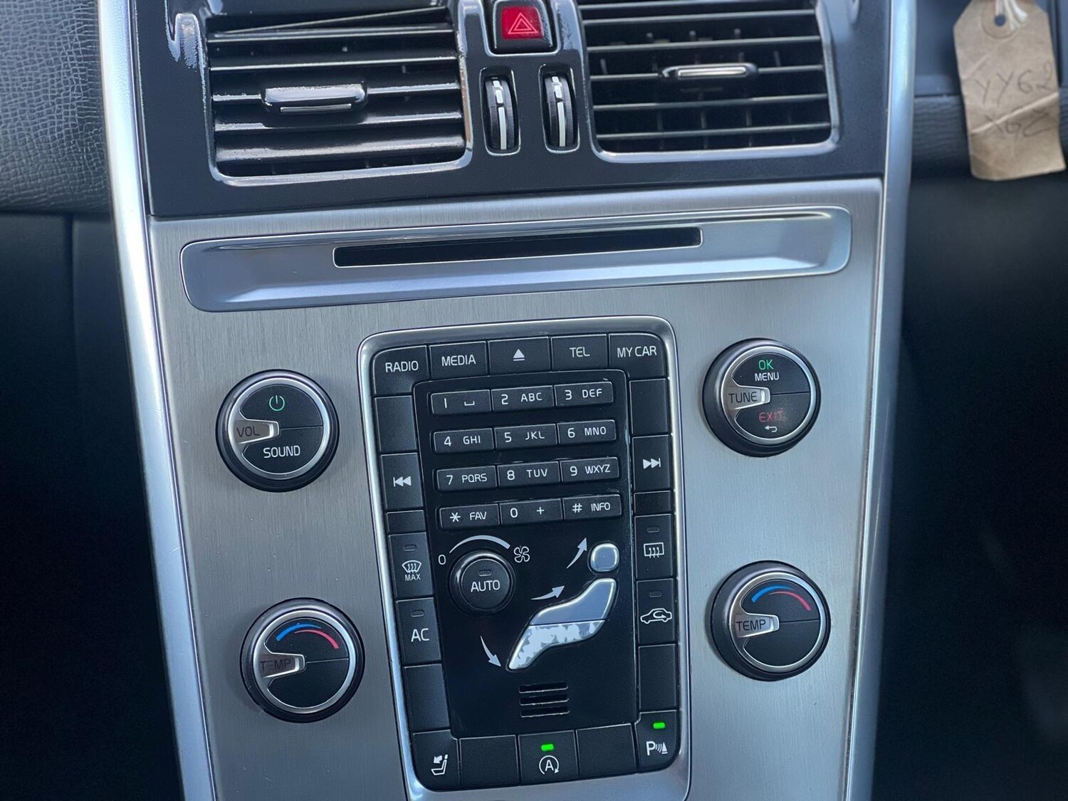 Used Volvo XC60 2013 for sale - 78020308: Photo 19