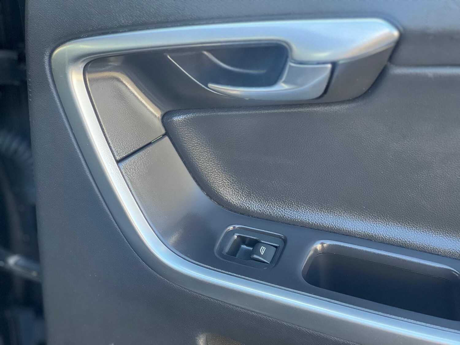 Used Volvo XC60 2013 for sale - 78020308: Photo 39