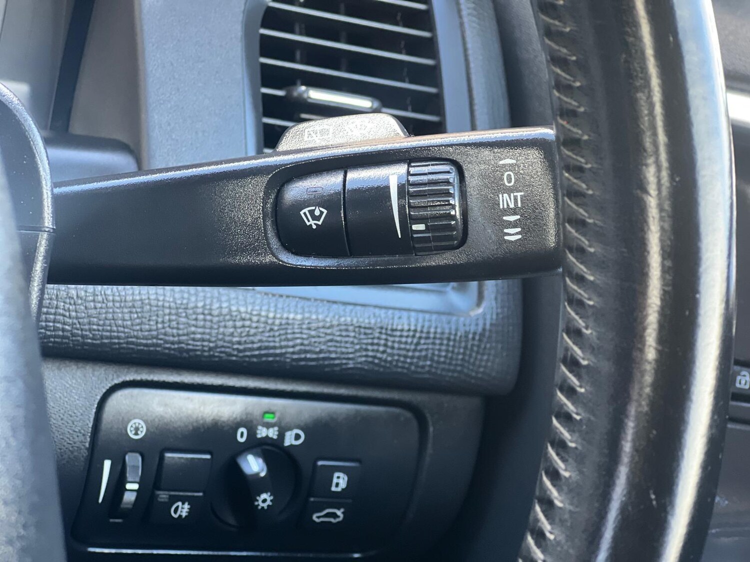 Used Volvo XC60 2013 for sale - 78020308: Photo 42