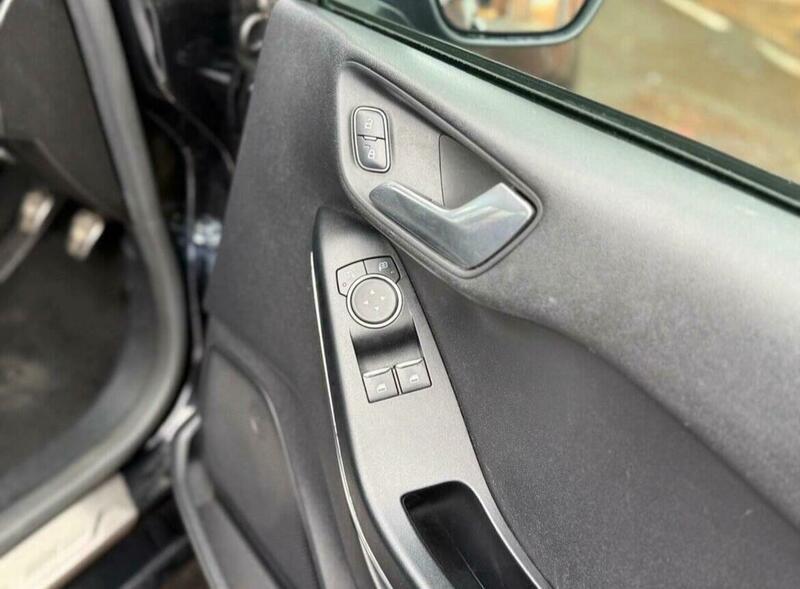 Used Ford Fiesta 2018 for sale - 77769309: Photo 45