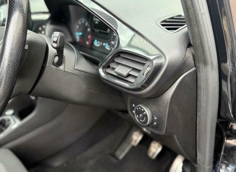 Used Ford Fiesta 2018 for sale - 77769309: Photo 46