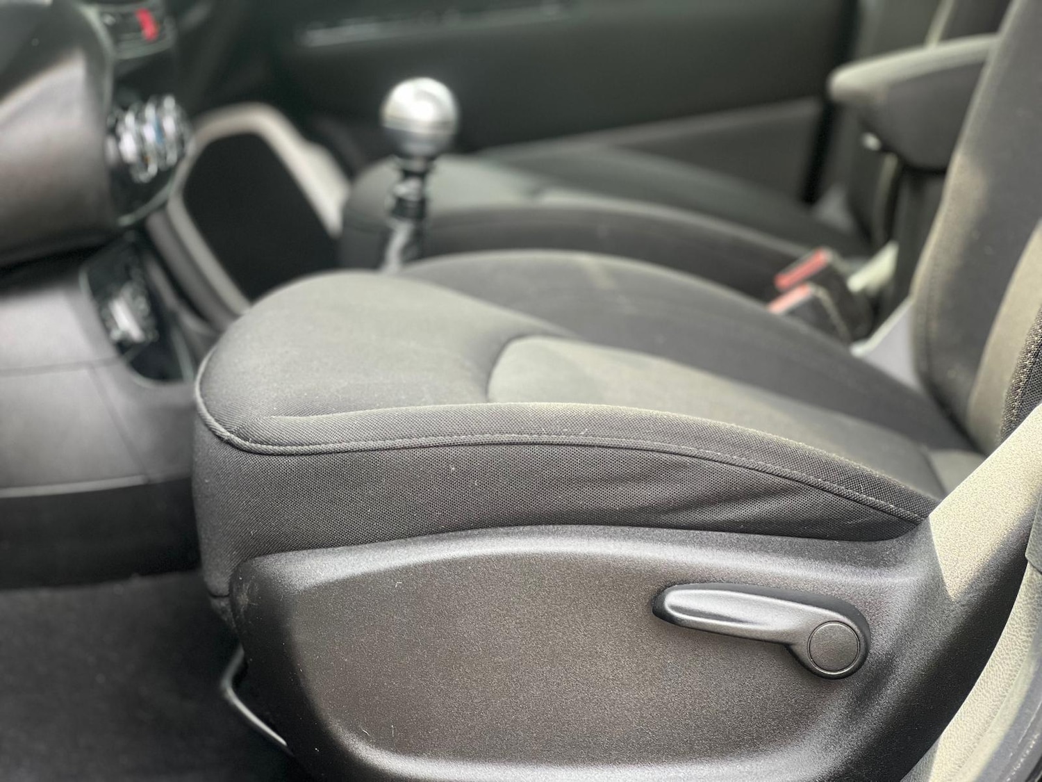 Used Jeep Renegade 2015 for sale - 77982636: Photo 13