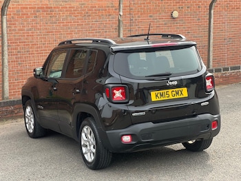 Used Jeep Renegade 2015 for sale - 77982636: Photo