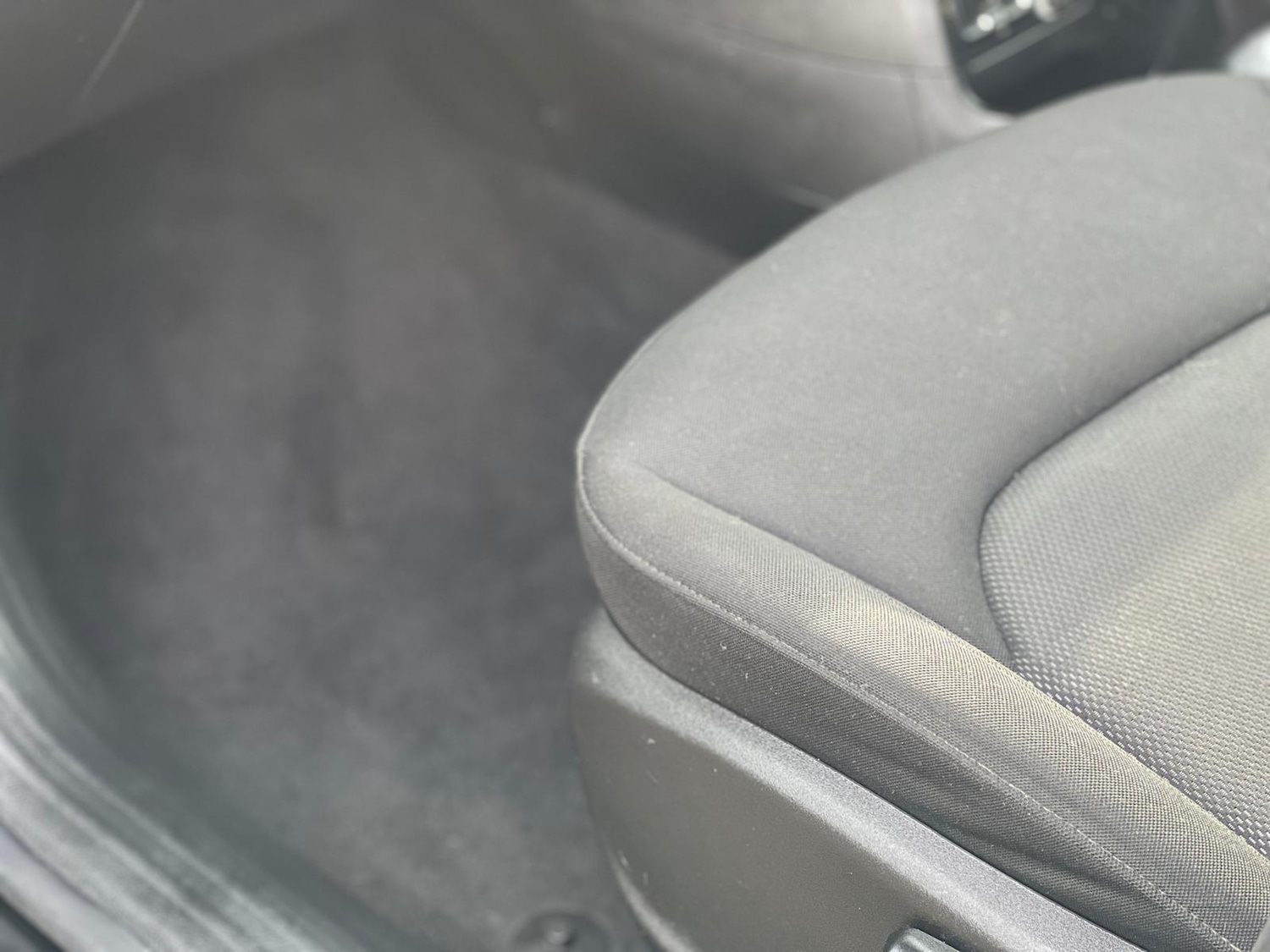 Used Jeep Renegade 2015 for sale - 77982636: Photo 32