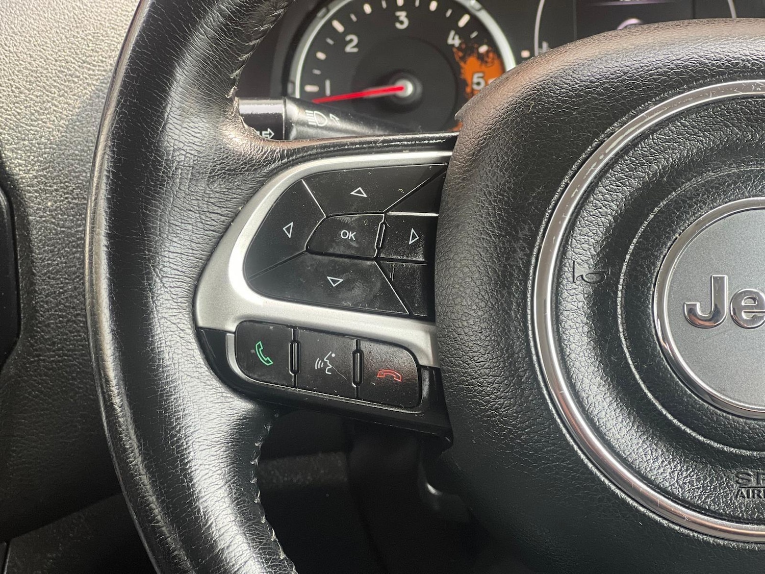 Used Jeep Renegade 2015 for sale - 77982636: Photo 41