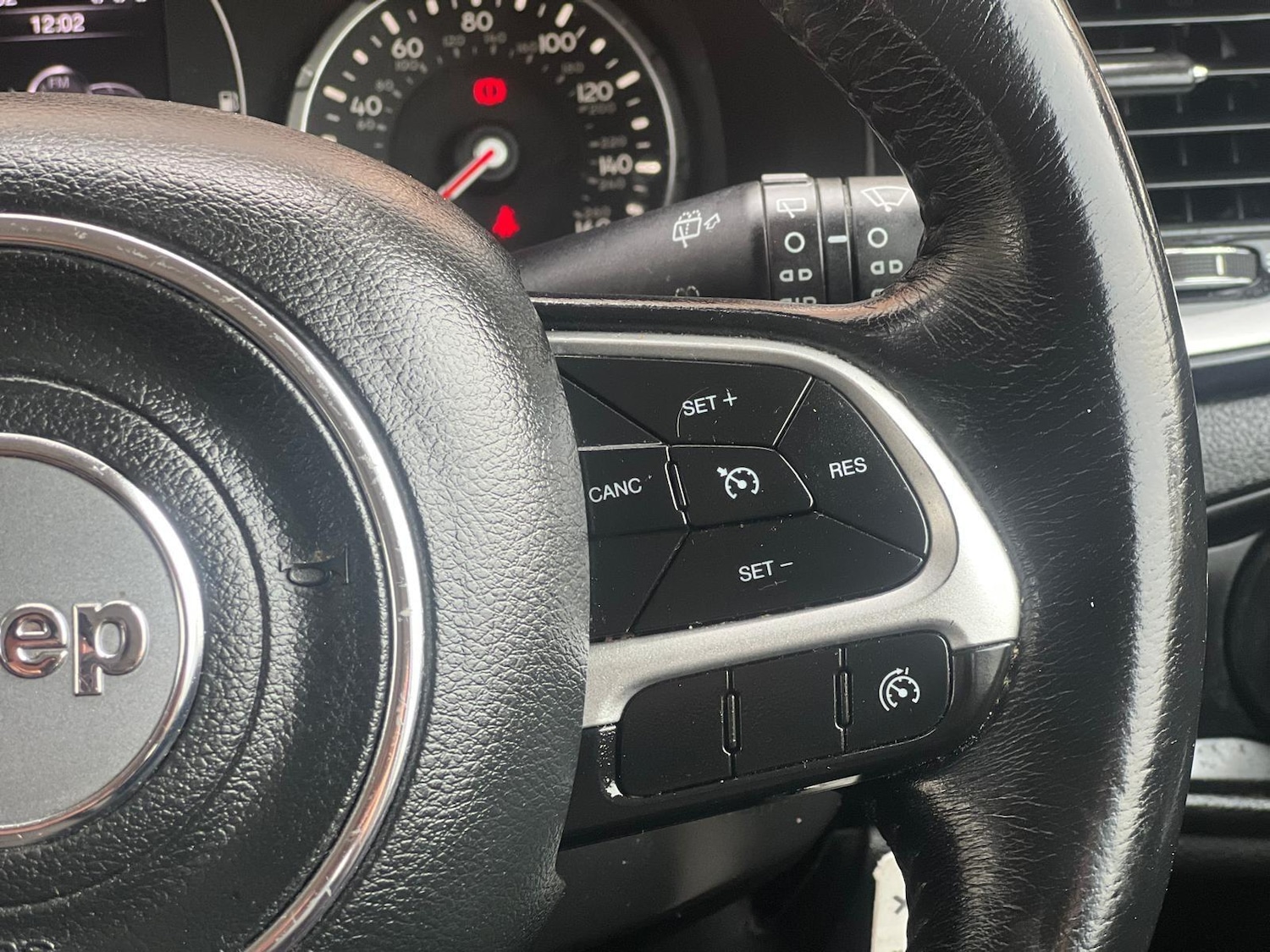 Used Jeep Renegade 2015 for sale - 77982636: Photo 42