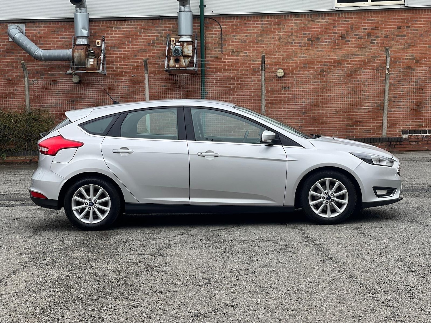 Used Ford Focus 2015 for sale - 78047790: Photo 5