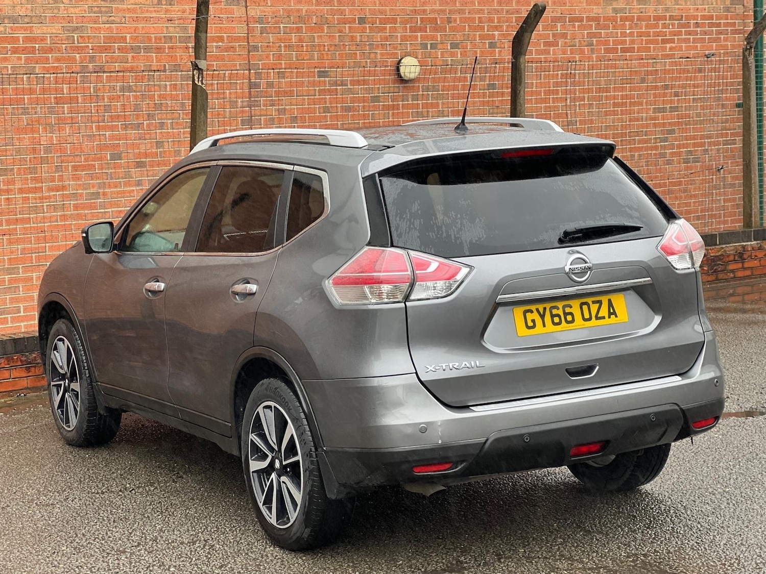 Used Nissan X-Trail for sale - 77769415: Photo 28