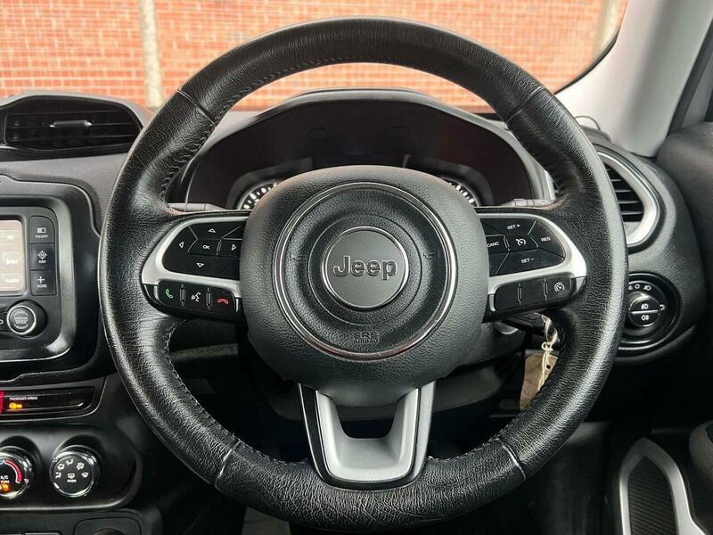 Used Jeep Renegade 2015 for sale - 77768304: Photo 21