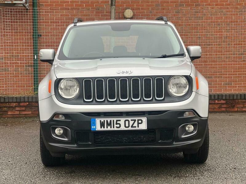 Used Jeep Renegade 2015 for sale - 77768304: Photo 3