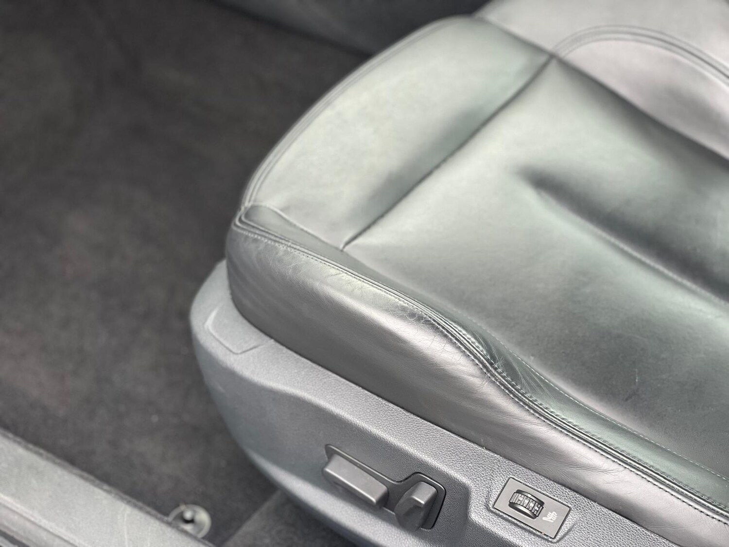 Used Peugeot RCZ for sale - 78214694: Photo 32