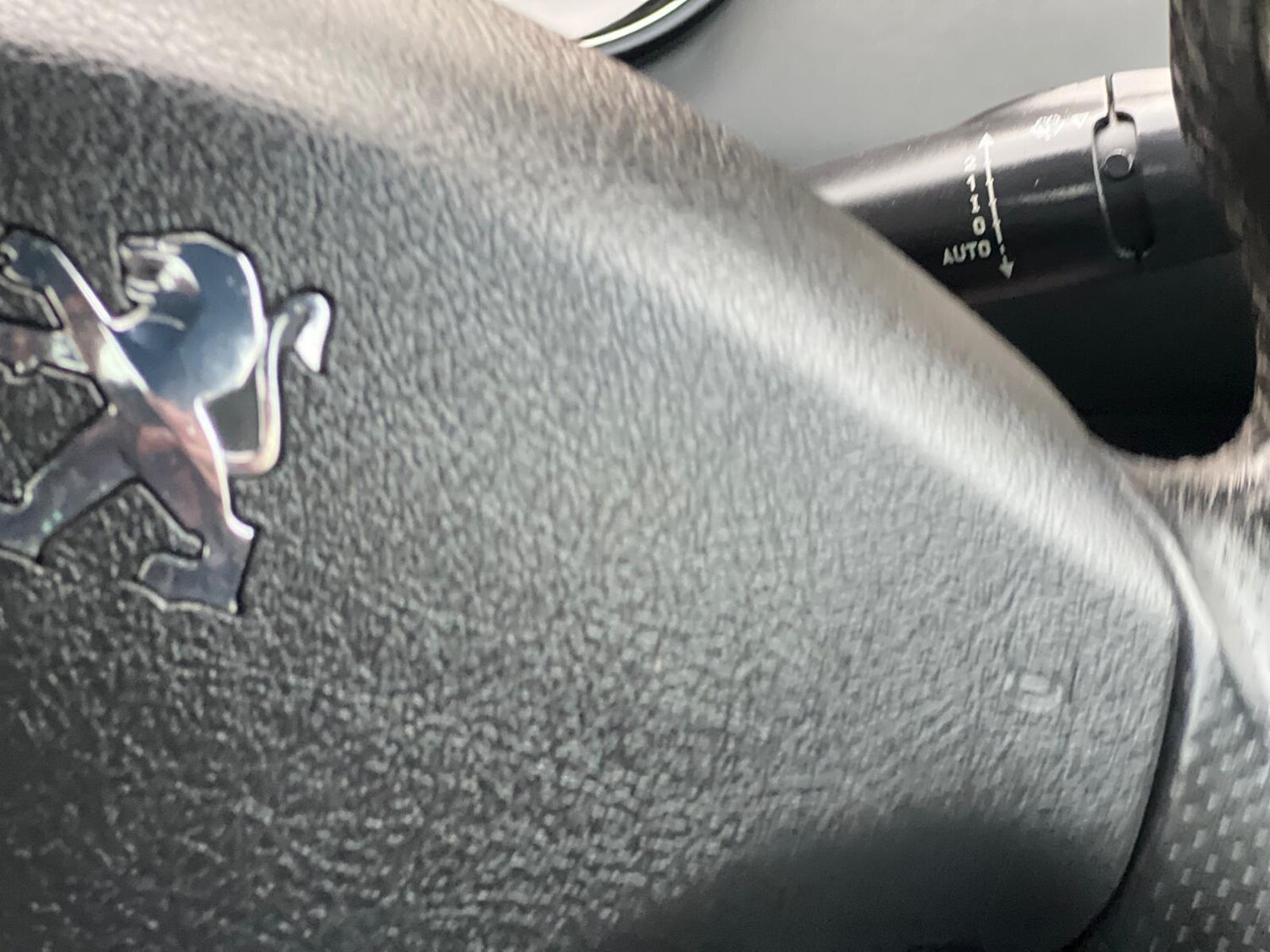 Used Peugeot RCZ for sale - 78214694: Photo 38