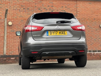 Used Nissan Qashqai 2017 for sale - 78301923: Photo