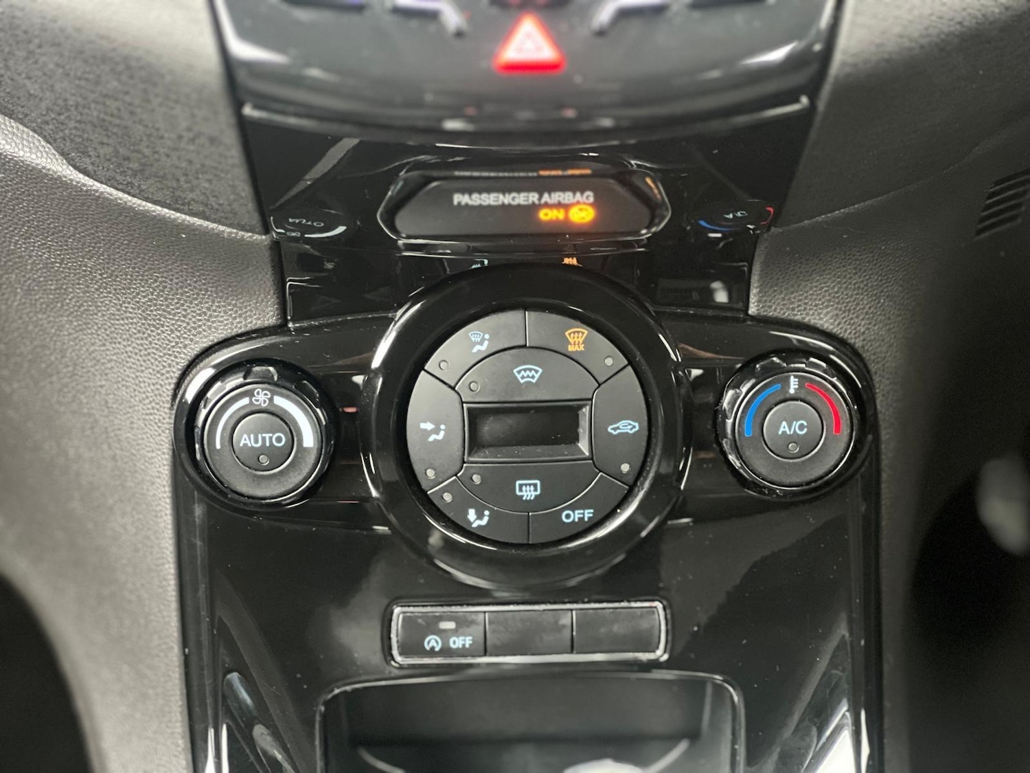 Used Ford Fiesta 2014 for sale - 78046810: Photo 19