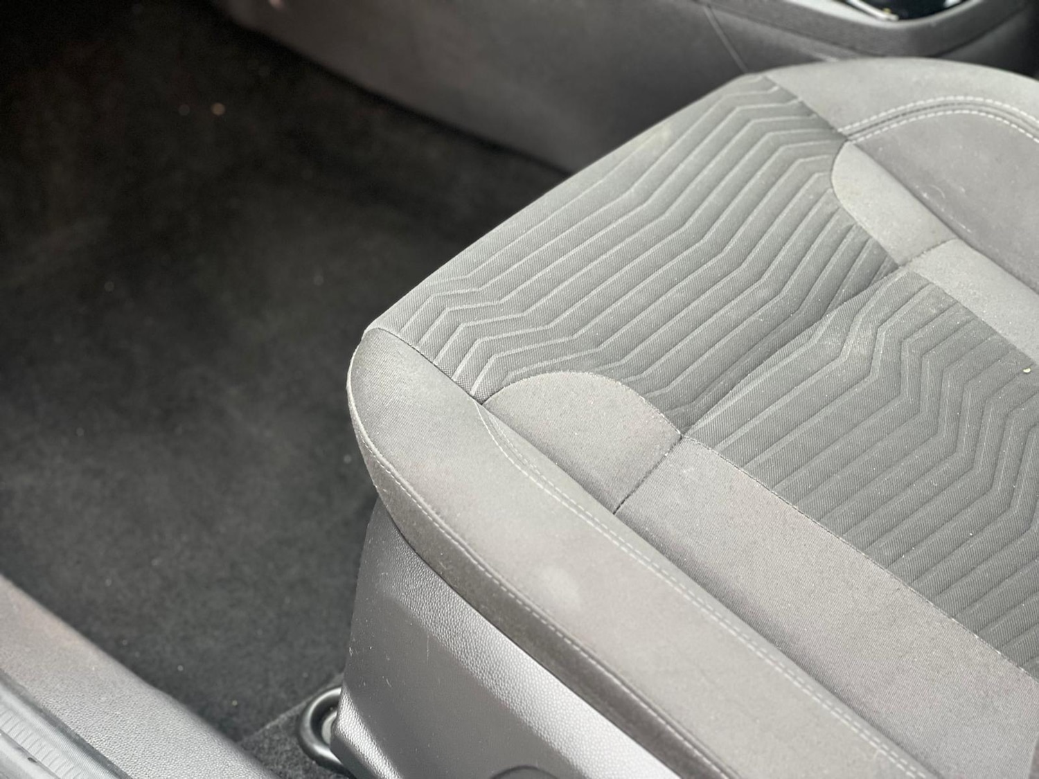 Used Ford Fiesta 2014 for sale - 78046810: Photo 34