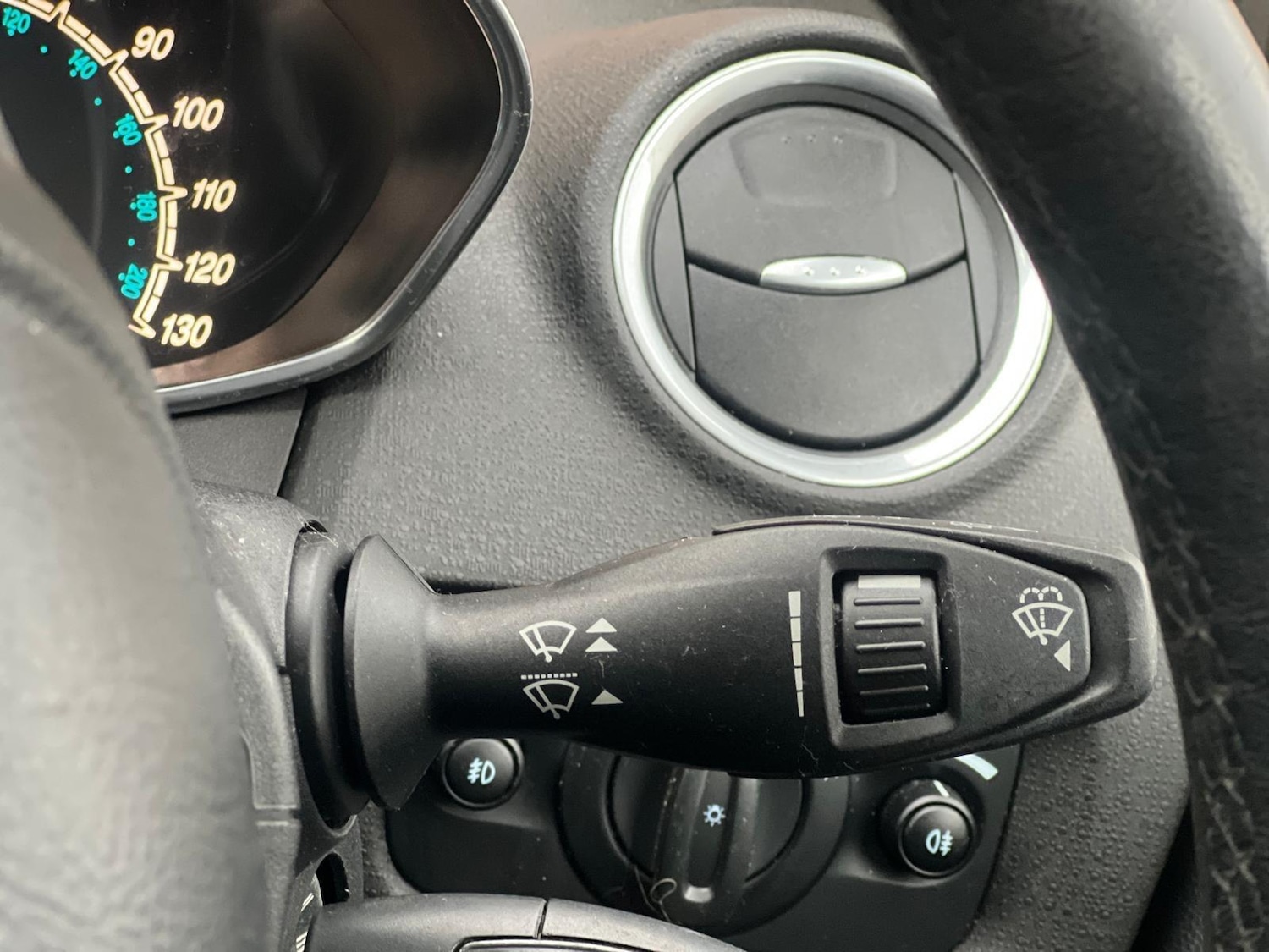 Used Ford Fiesta 2014 for sale - 78046810: Photo 40