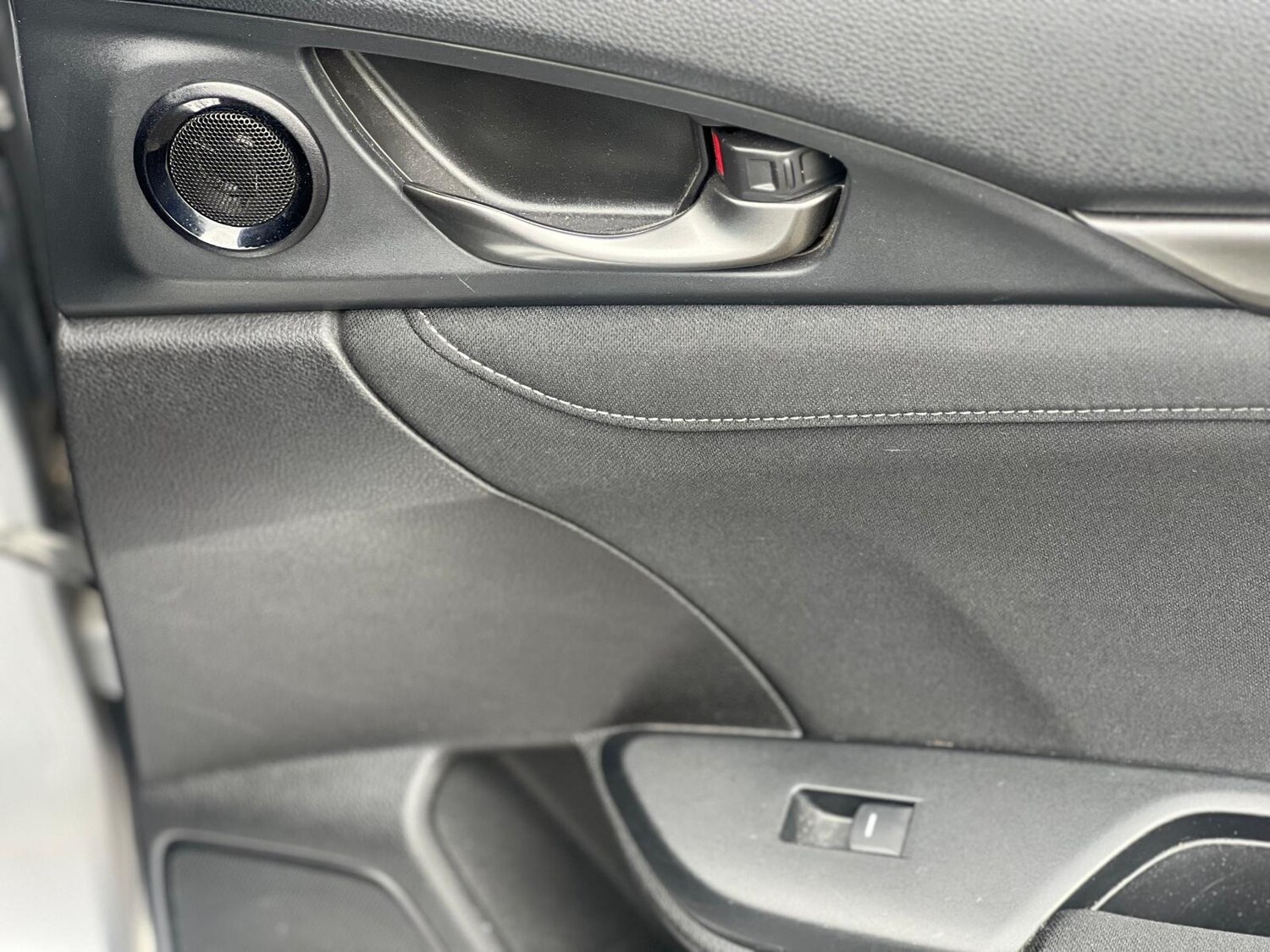 Used Honda Civic for sale - 78214180: Photo 42