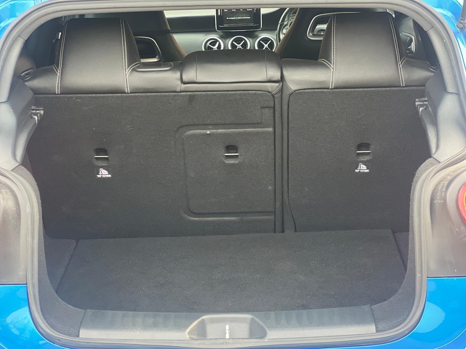 Used Mercedes-Benz A-Class 2014 for sale - 77982552: Photo 11