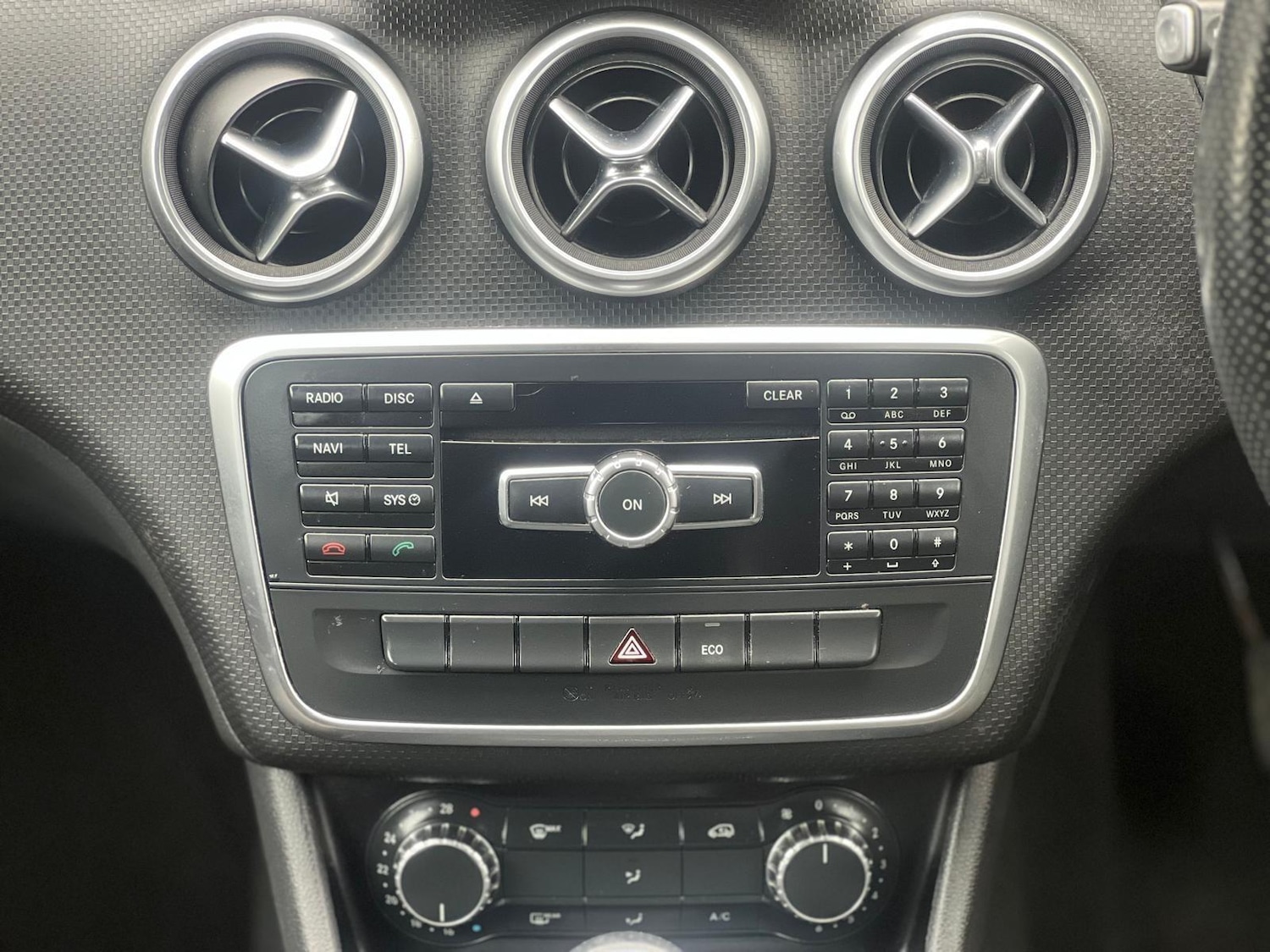 Used Mercedes-Benz A-Class 2014 for sale - 77982552: Photo 19