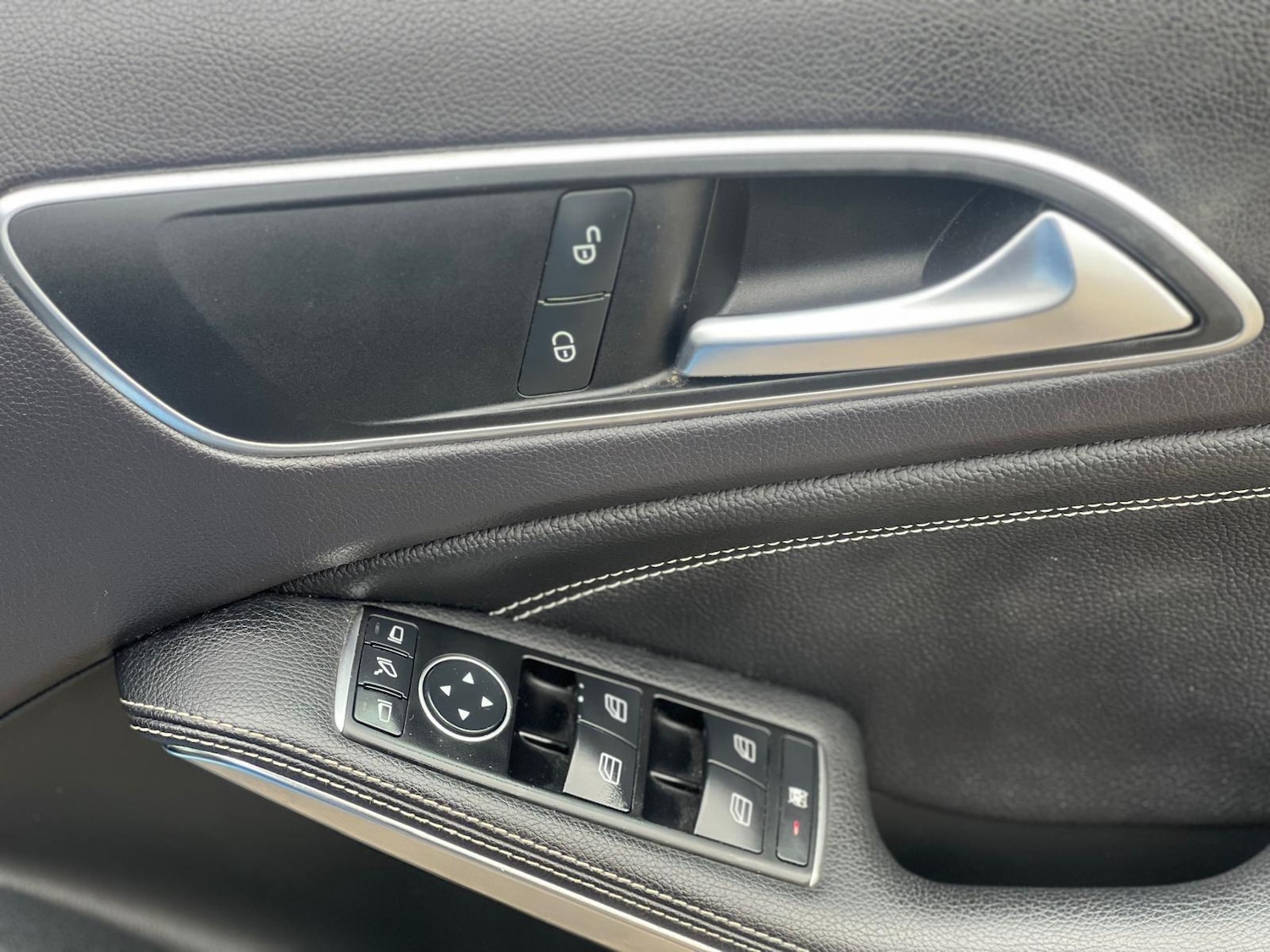 Used Mercedes-Benz A-Class 2014 for sale - 77982552: Photo 40