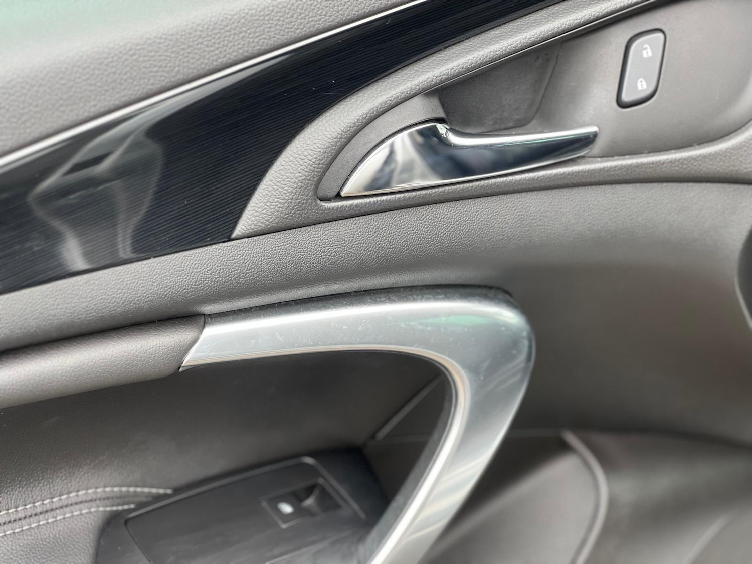 Used Vauxhall Insignia 2017 for sale - 78100223: Photo 41