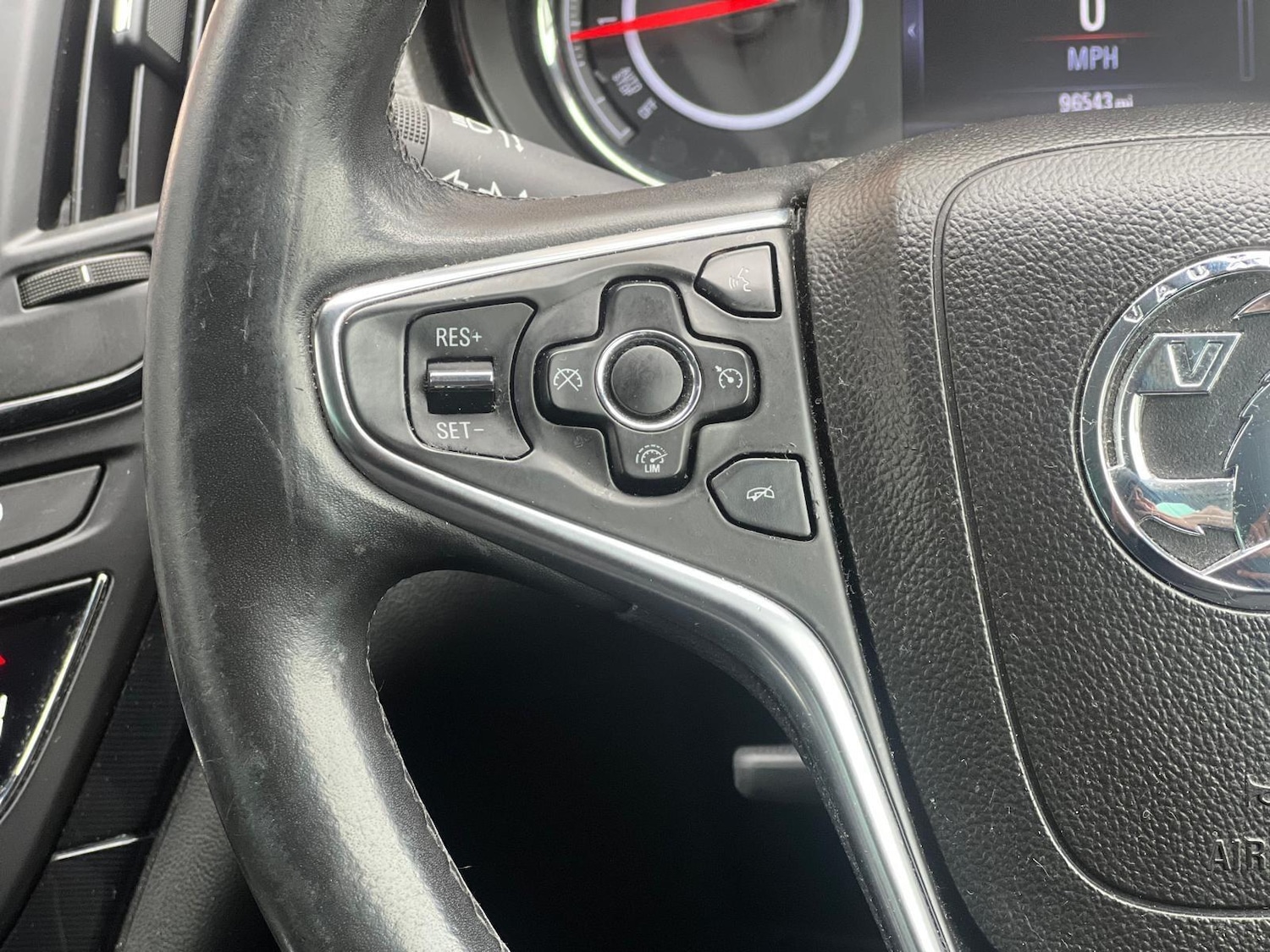 Used Vauxhall Insignia 2017 for sale - 78100223: Photo 45