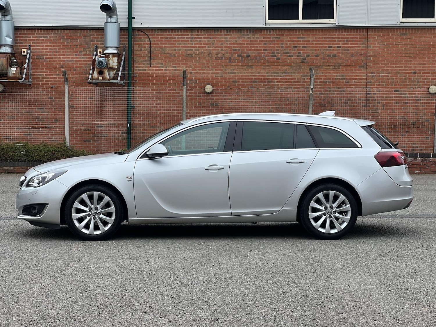 Used Vauxhall Insignia 2017 for sale - 78100223: Photo 7