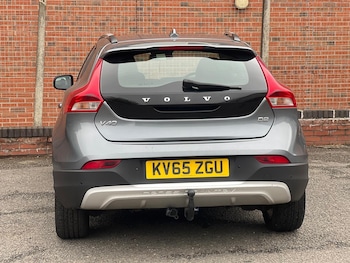 Used Volvo V40 2015 for sale - 78475541: Photo