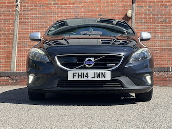 Used Volvo V40 2014 for sale - 78759776: Photo