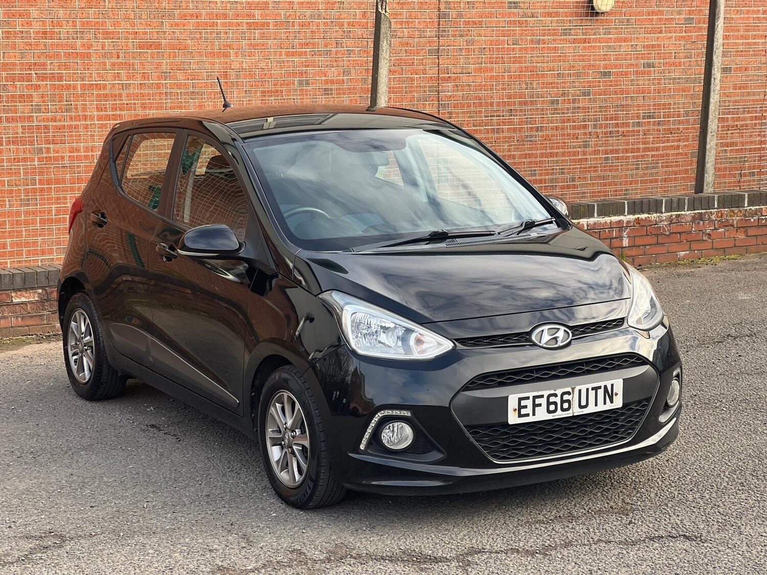 Used Hyundai i10 2016 for sale - 77839514: Photo 27