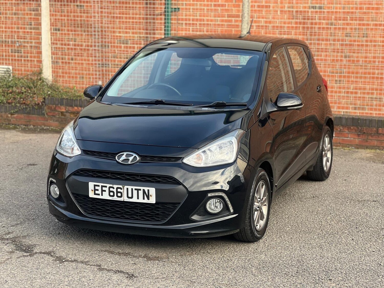 Used Hyundai i10 2016 for sale - 77839514: Photo 28