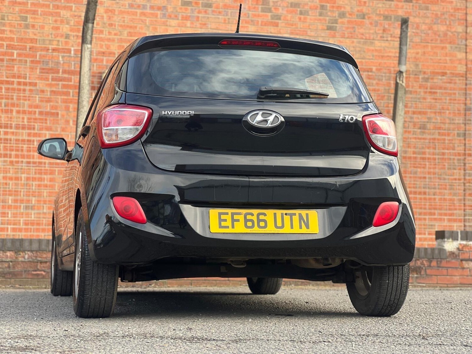 Used Hyundai i10 2016 for sale - 77839514: Photo 30