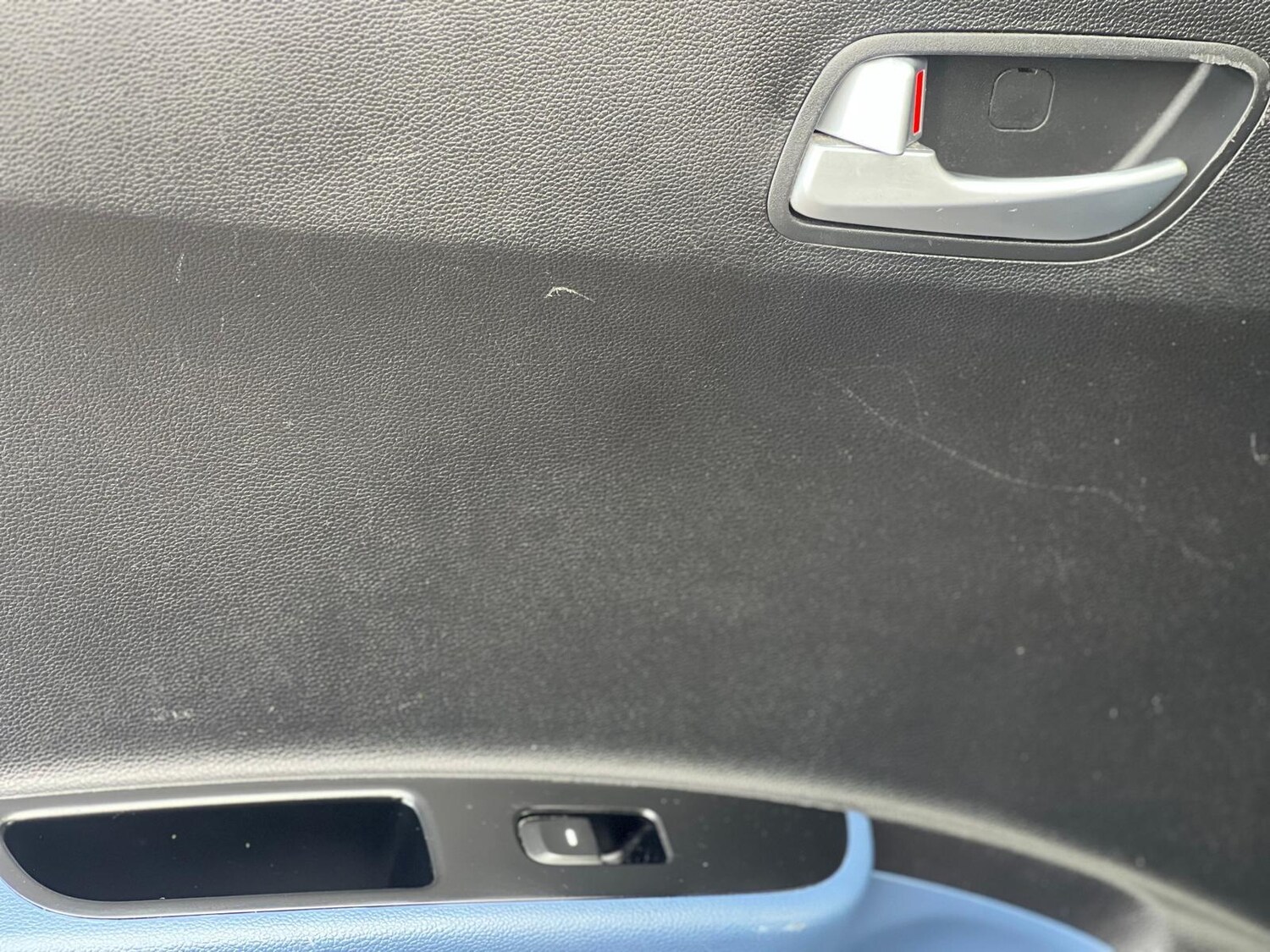 Used Hyundai i10 2016 for sale - 77839514: Photo 38