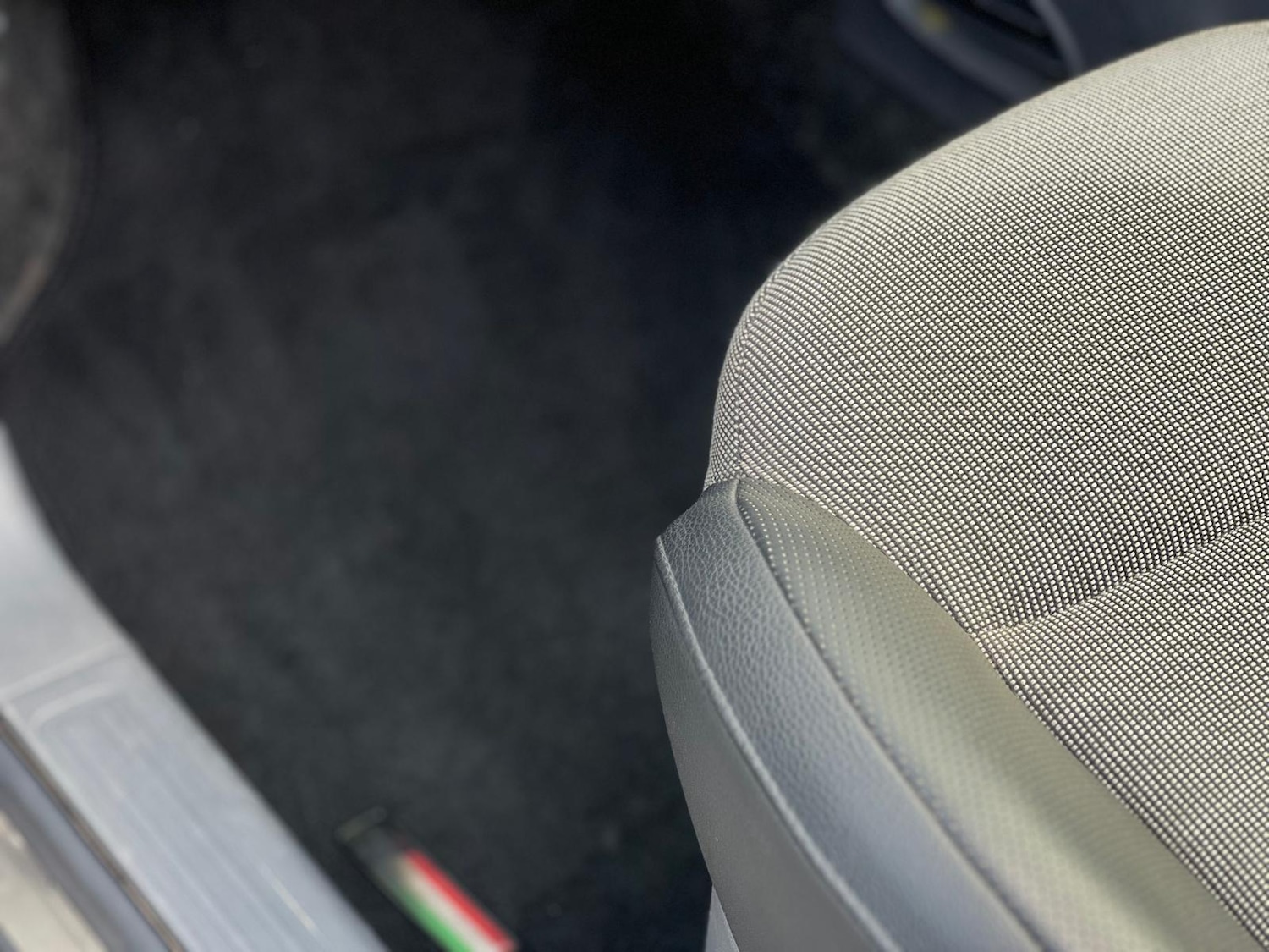 Used Fiat 500 2011 for sale - 77970709: Photo 32