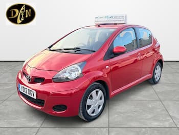 Used Toyota AYGO 2012 for sale - 79632875: Photo