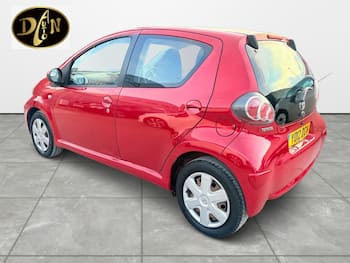 Used Toyota AYGO 2012 for sale - 79632875: Photo