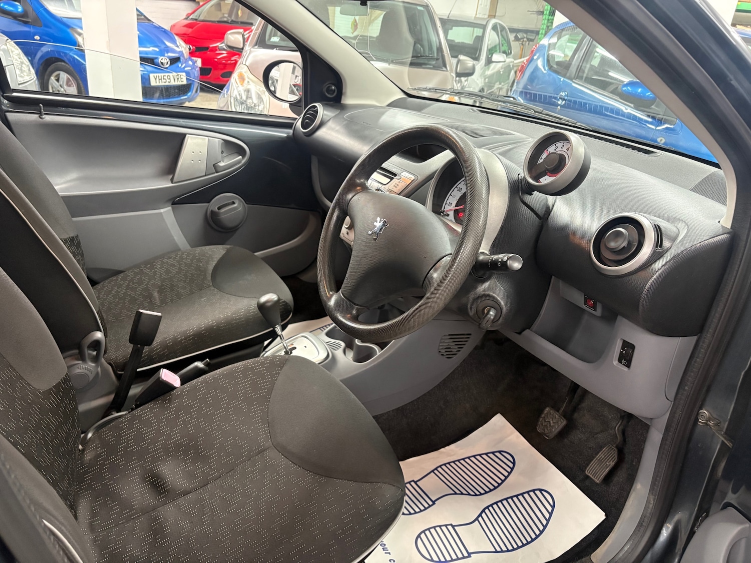 Used Peugeot 107 2009 for sale - 77622951: Photo 10