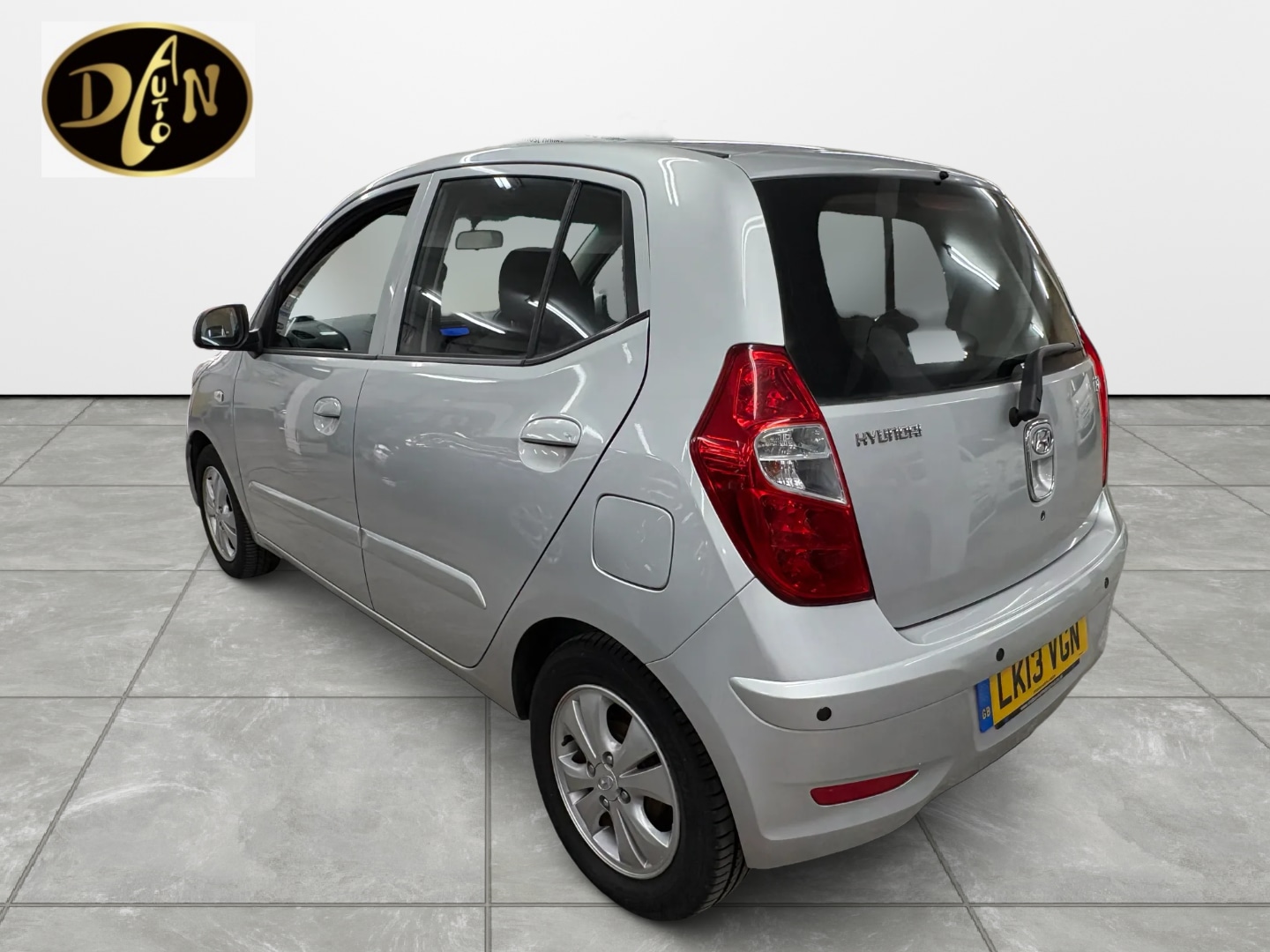 Used Hyundai i10 2013 for sale - 77988553: Photo 5